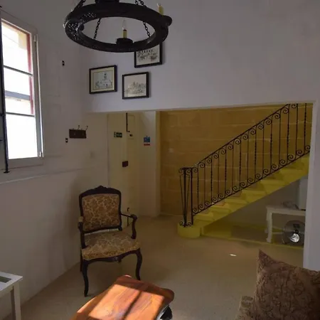 Stylish And Characterful Townhouse Views Ac *