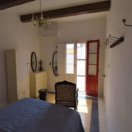 Stylish And Characterful Townhouse Views Ac